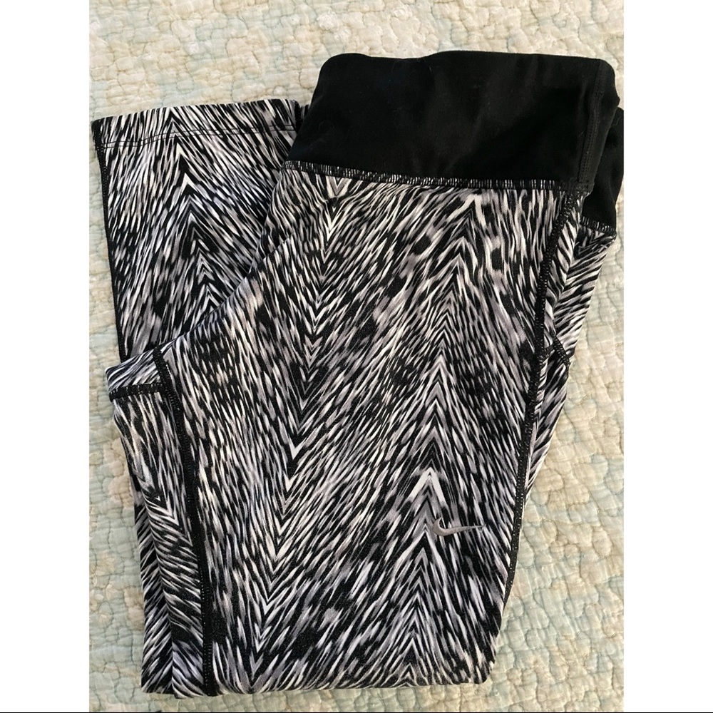 Nike Capri Leggings